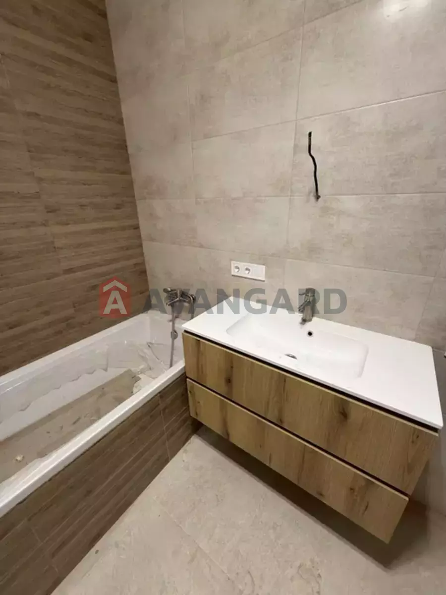 2 ��. ��������, 54/-/14 ��. �., 10/10 ������ ���� 8