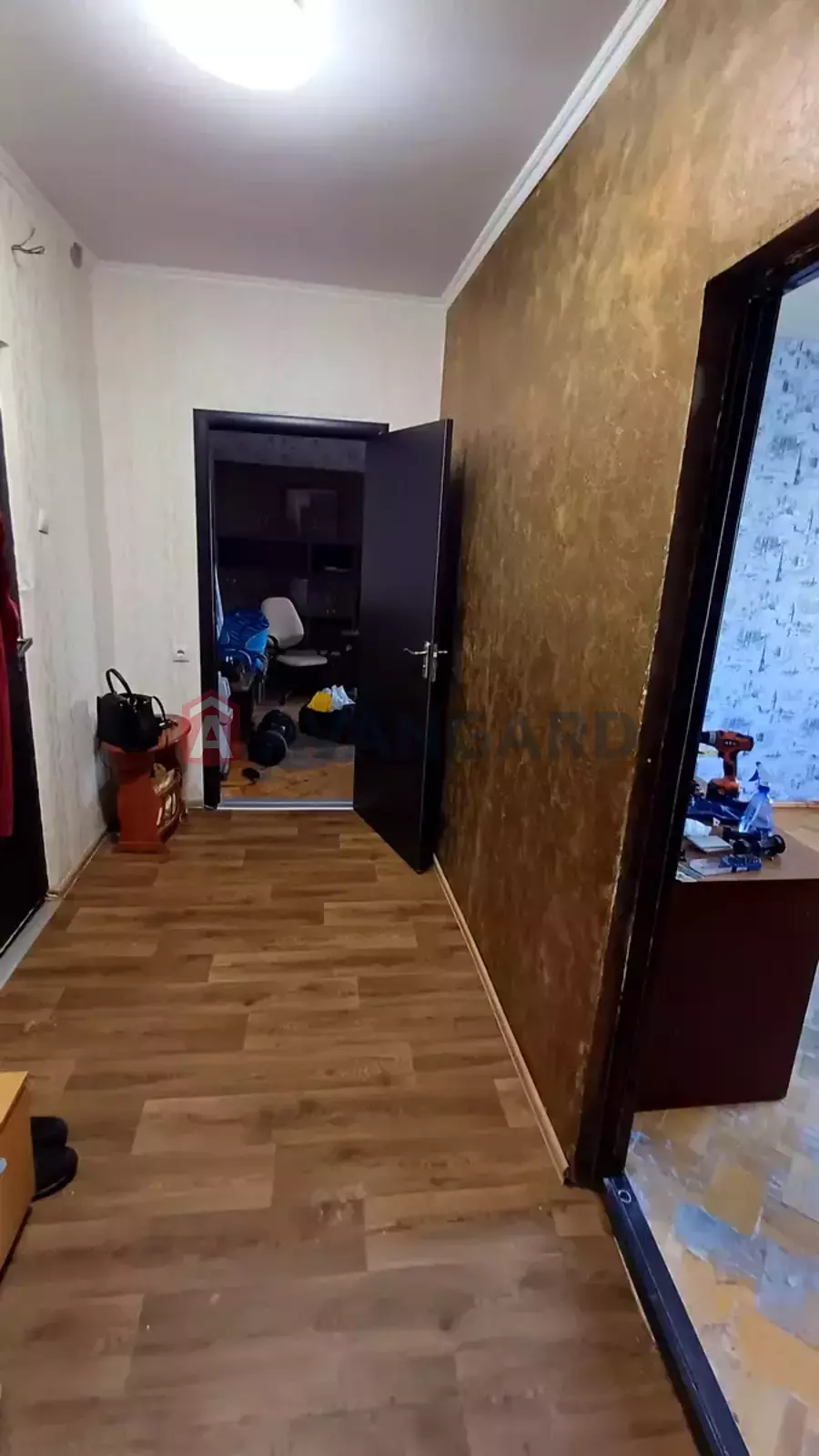 2 ��. ��������, 52/30/8 ��. �., 7/9 ������ ���� 2