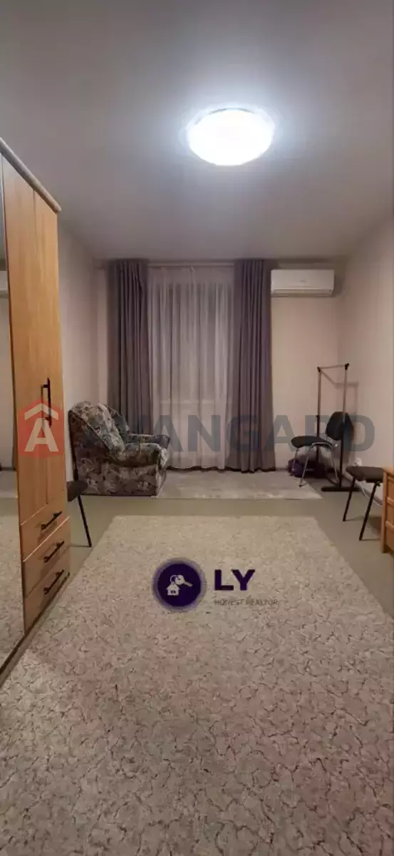 2 ��. ��������, 67/-/15 ��. �., 8/12 ������ ���� 6