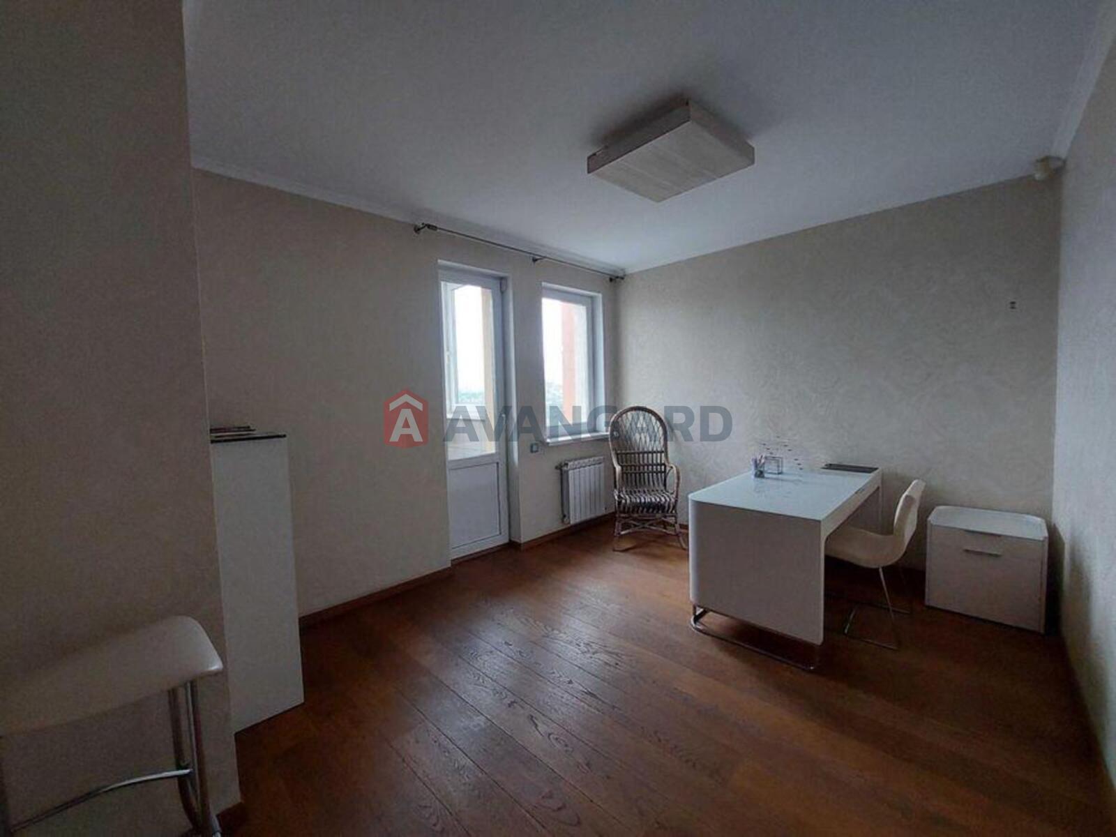 4 . , 158/-/14 . ., 16/18   6