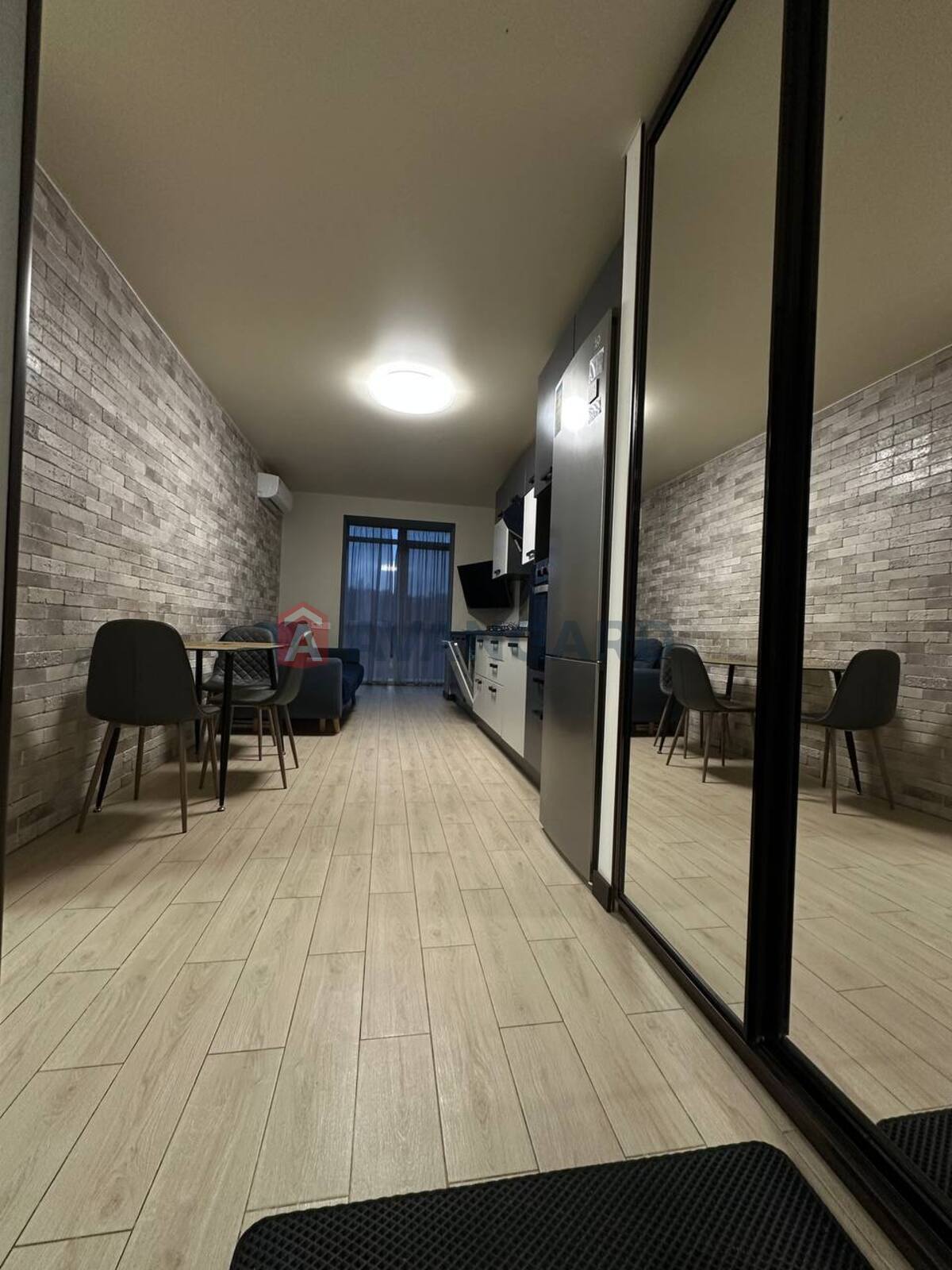 2 ��. ��������, 58/-/- ��. �., 12/12 ������ ���� 3