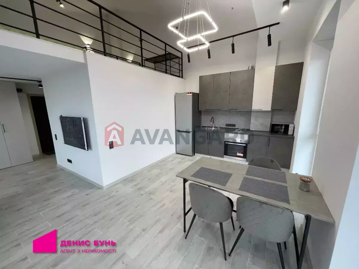 1 ��. ��������, 63/-/- ��. �., 5/5 ������ ���� 13