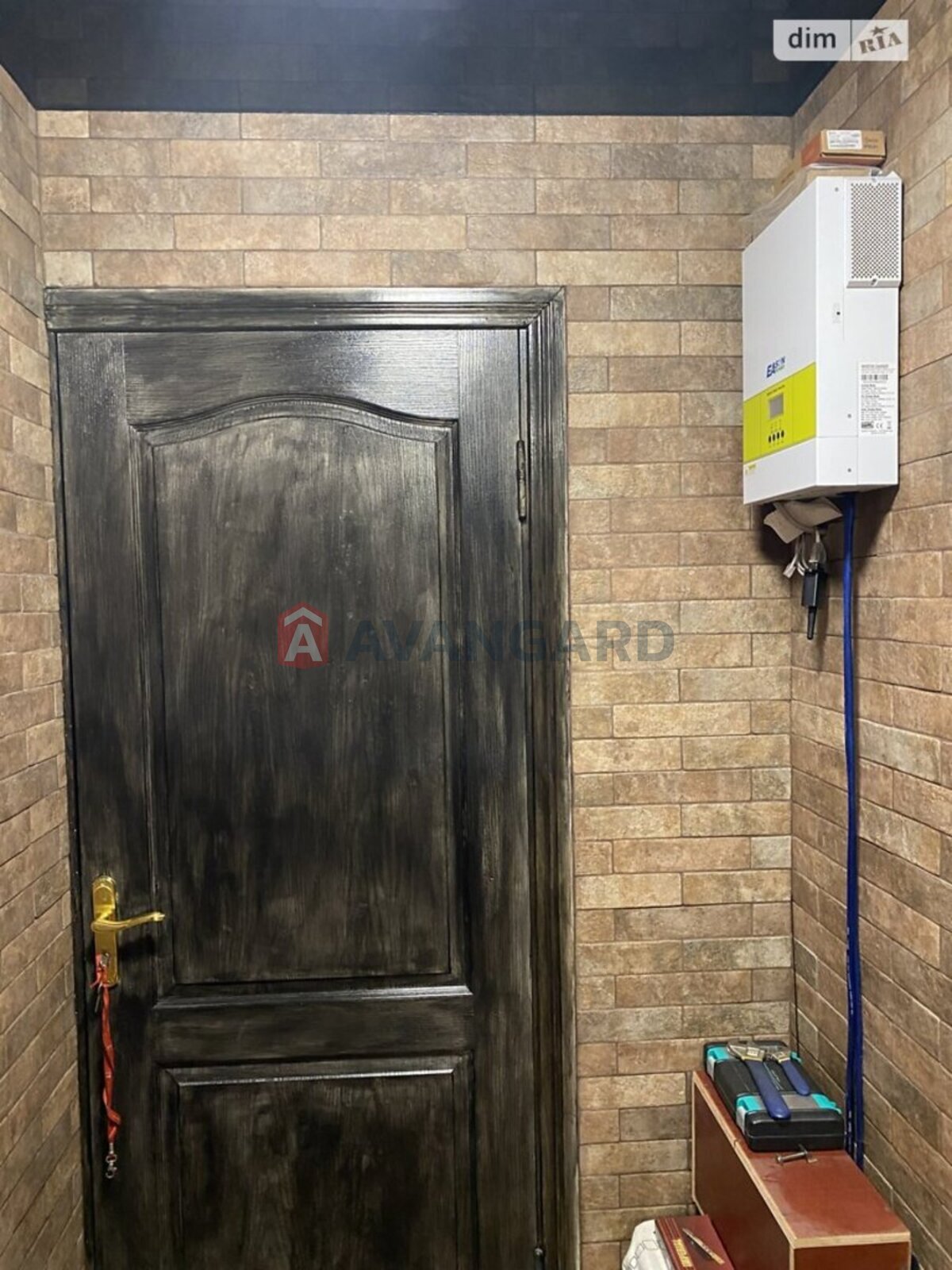 3 ��. ��������, 98/67/14 ��. �., 1/5 ������ ���� 13