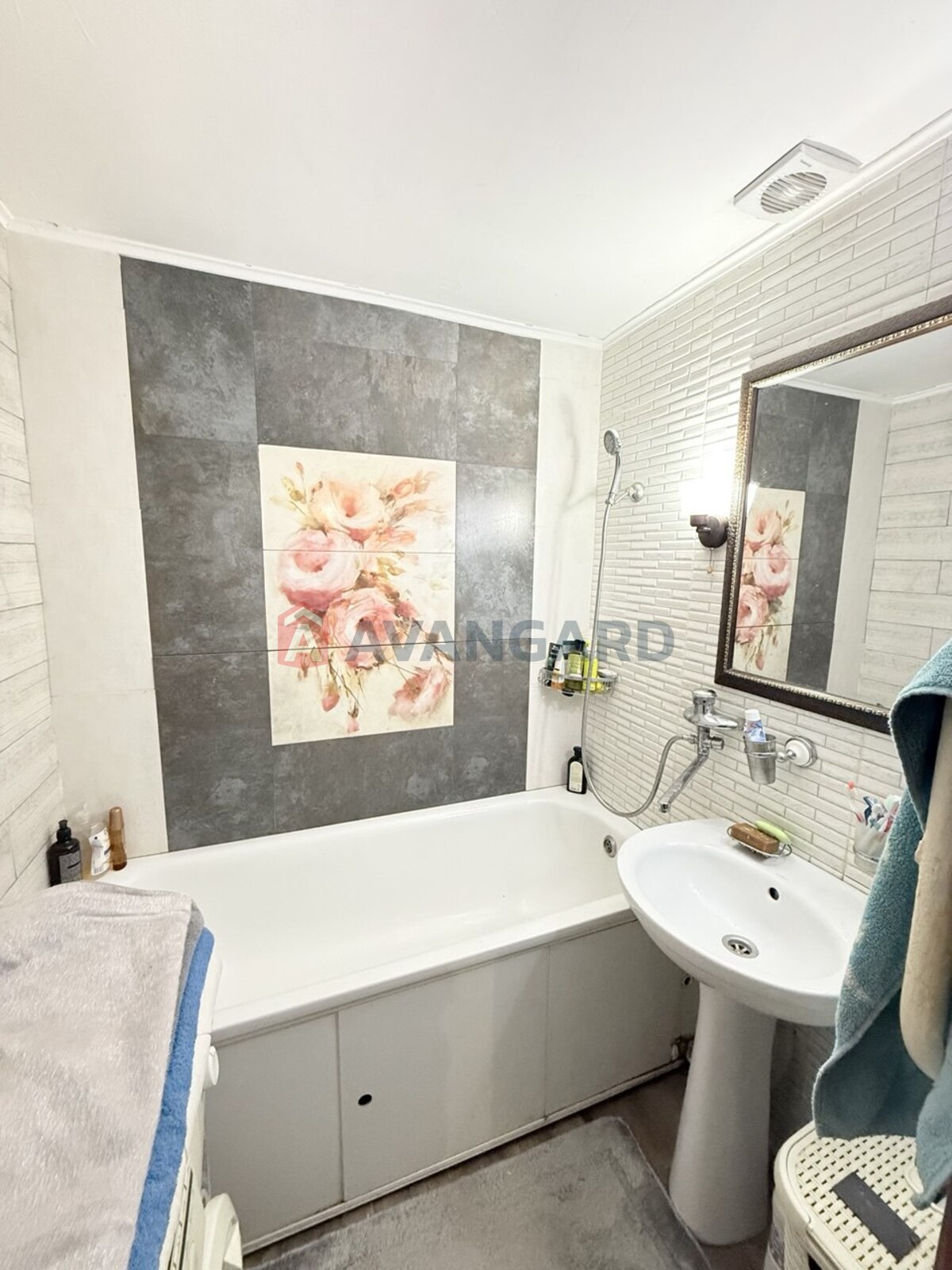 2 ����. ��������, 51/-/8 ��. �., 2/9 ���� ���� 7