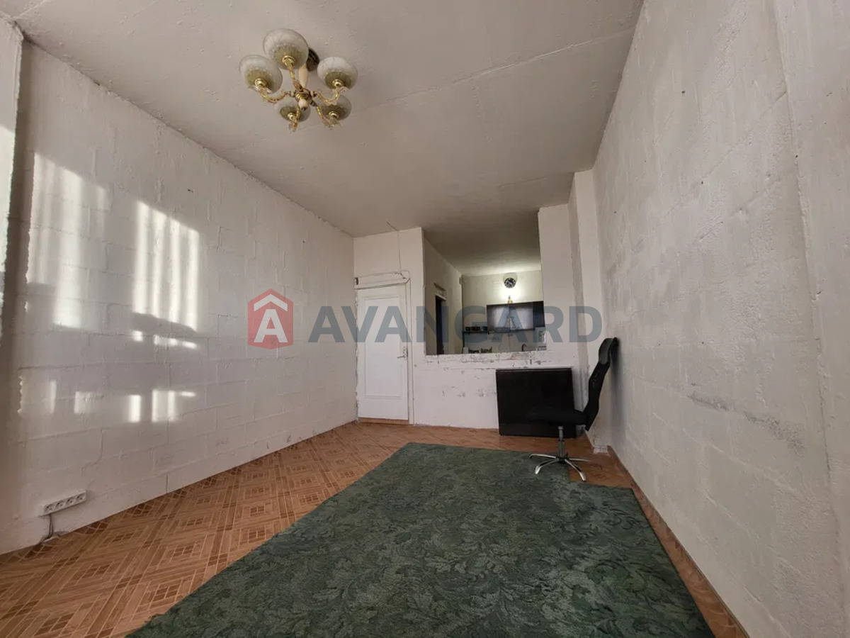 2 ����. ��������, 49/-/7 ��. �., 11/25 ���� ���� 3