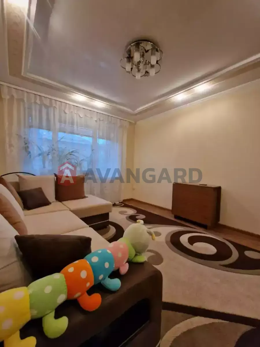 2 . , 47/-/7 . ., 2/2   9