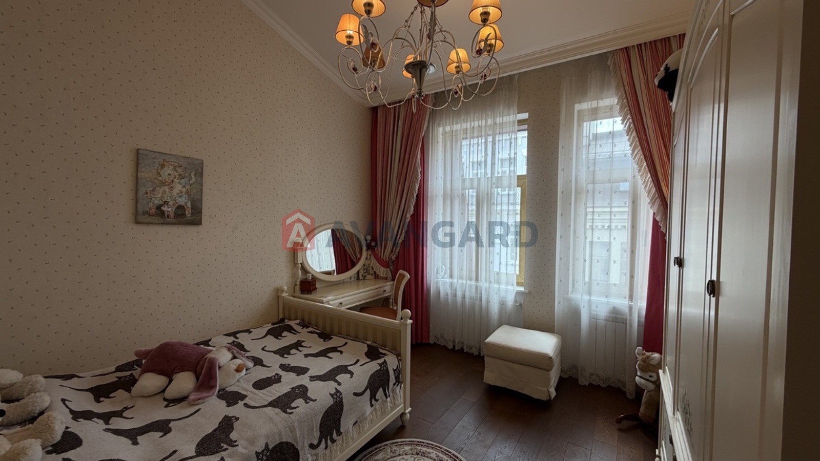 6 ��. ��������, 388/210/24 ��. �., 5/6 ������ ���� 9