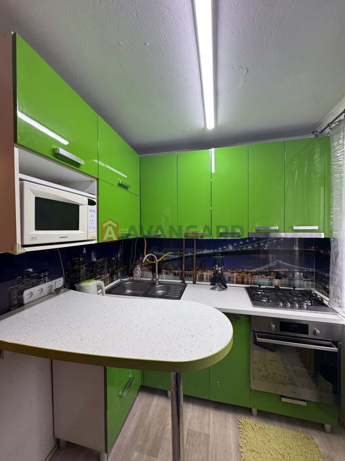 3 ��. ��������, 64/50/7 ��. �., 5/5 ������ ���� 2