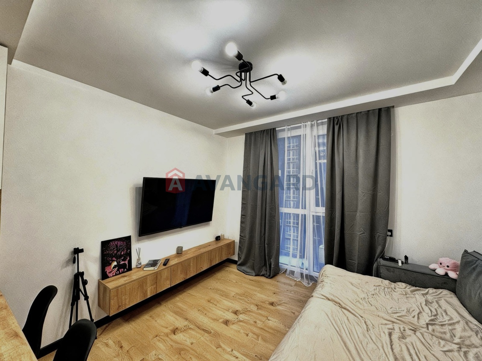 1 ��. ��������, 27/12/8 ��. �., 6/12 ������ ���� 5