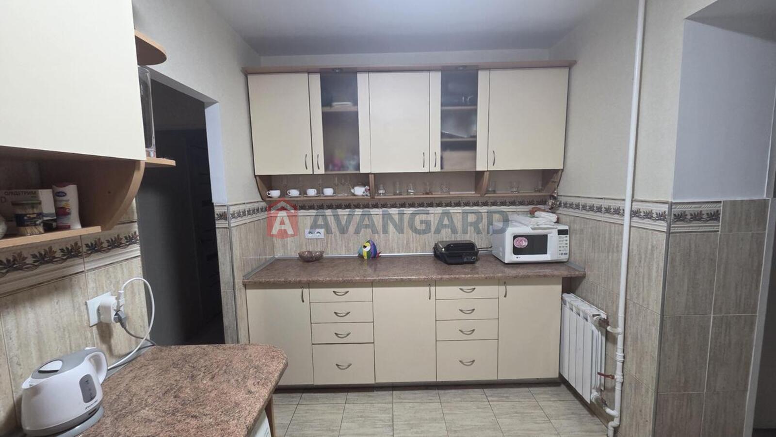 3 . , 80/42/8 . ., 16/16   11