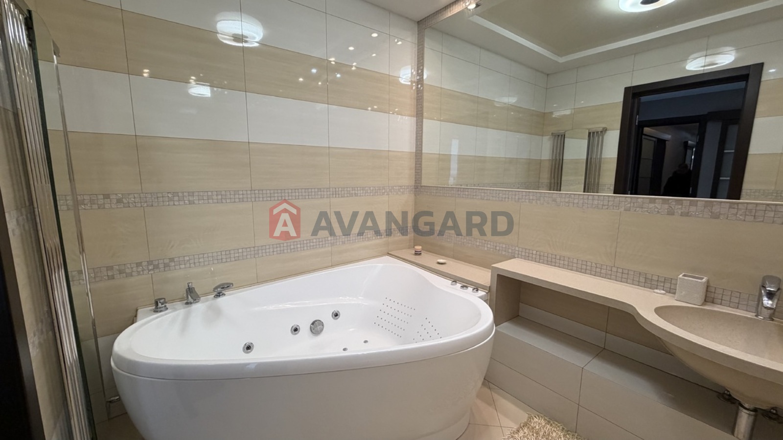 4 ��. ��������, 163/85/16 ��. �., 4/16 ������ ���� 11