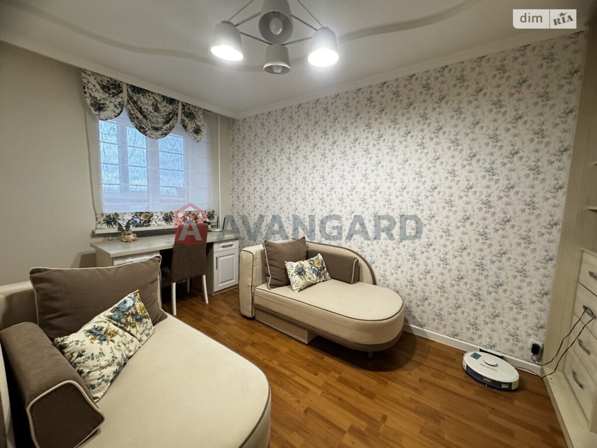 2 ��. ��������, 51/28/7 ��. �., 7/10 ������ ���� 7