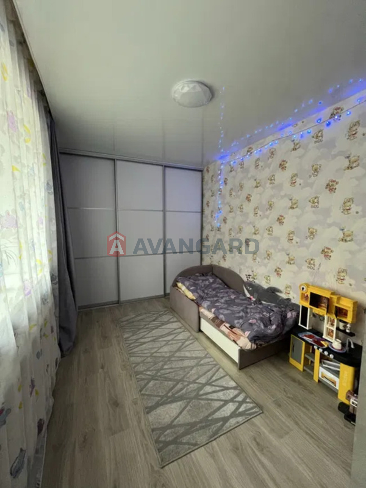 3 . , 50/-/5 . ., 1/5   9