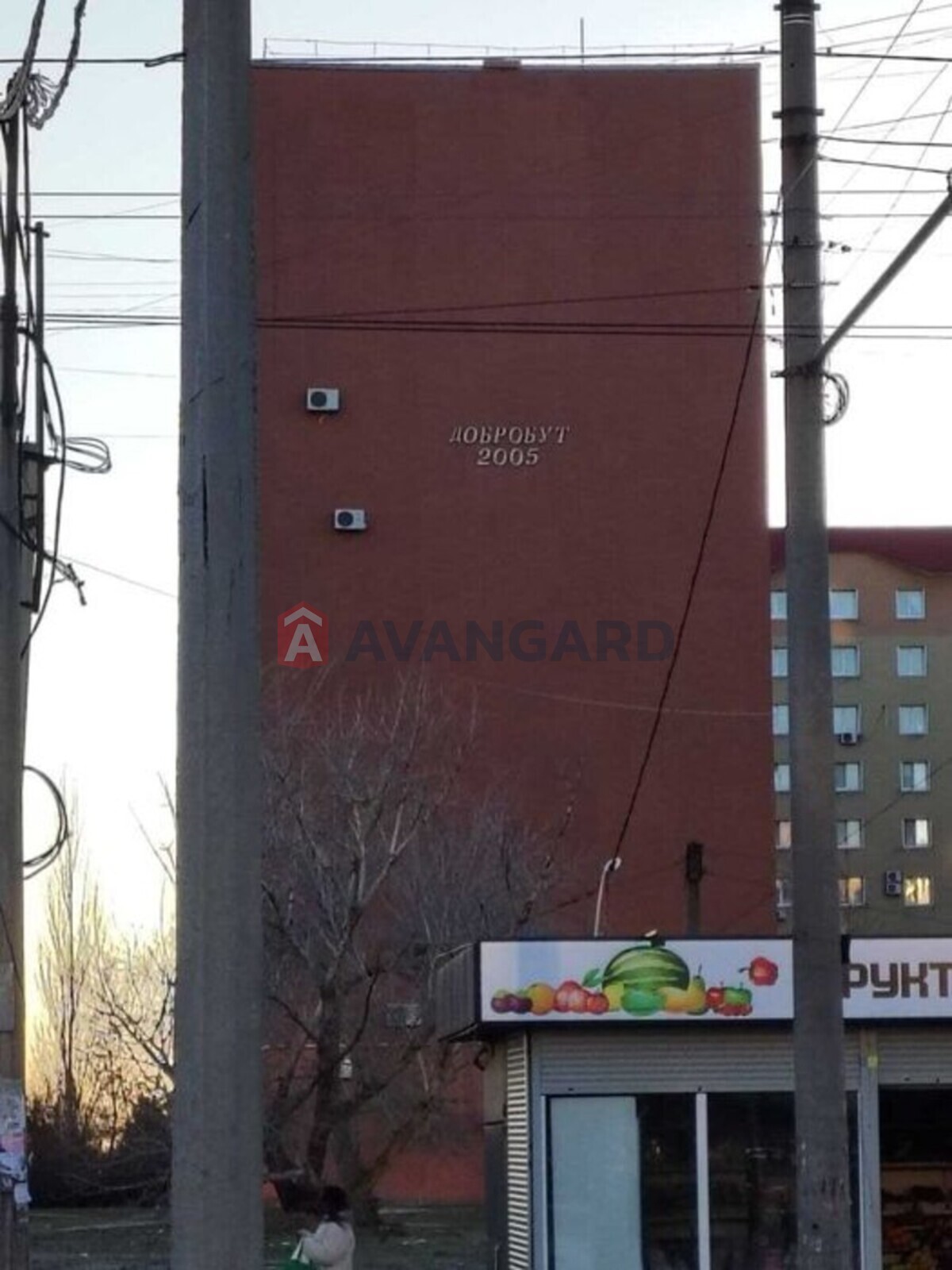 3 ��. ��������, 70/-/10 ��. �., 3/9 ������ ���� 2