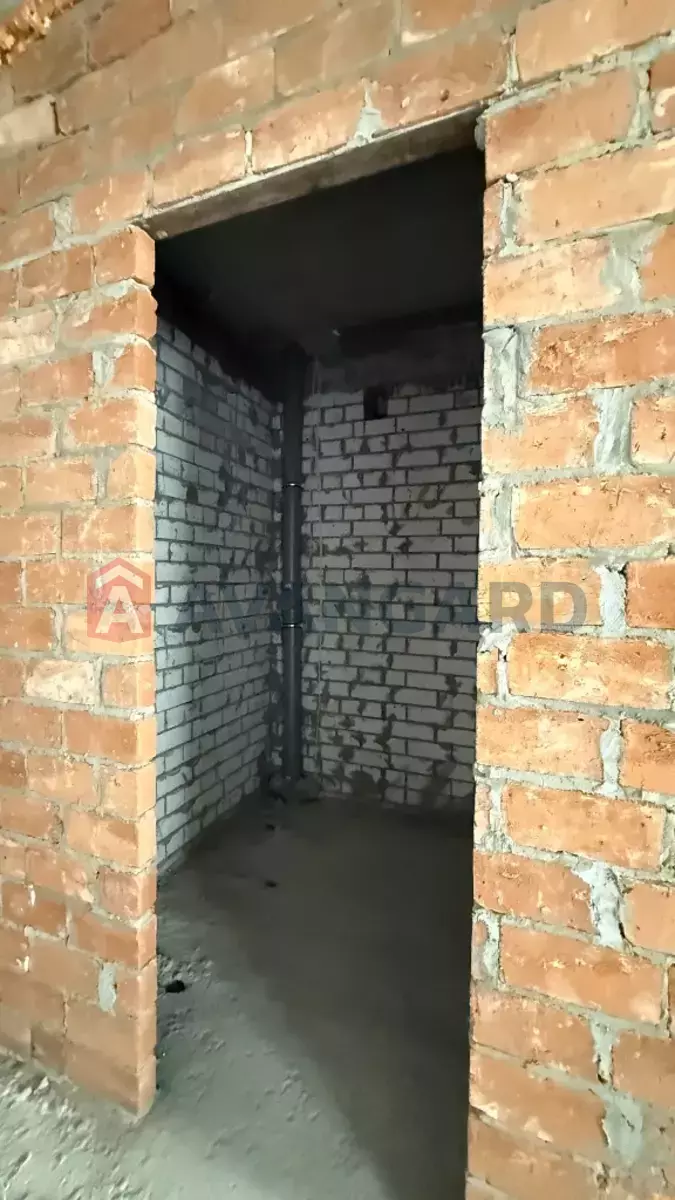 1 ��. ��������, 45/25/18 ��. �., 7/10 ������ ���� 5