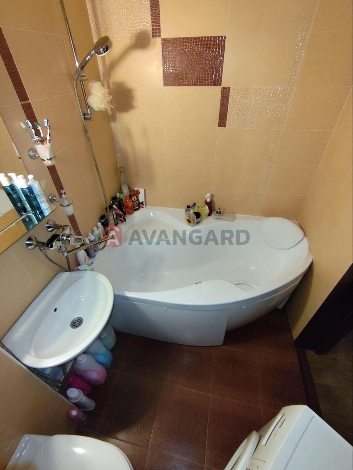 2 ����. ��������, 83/64/19 ��. �., 9/13 ���� ���� 19