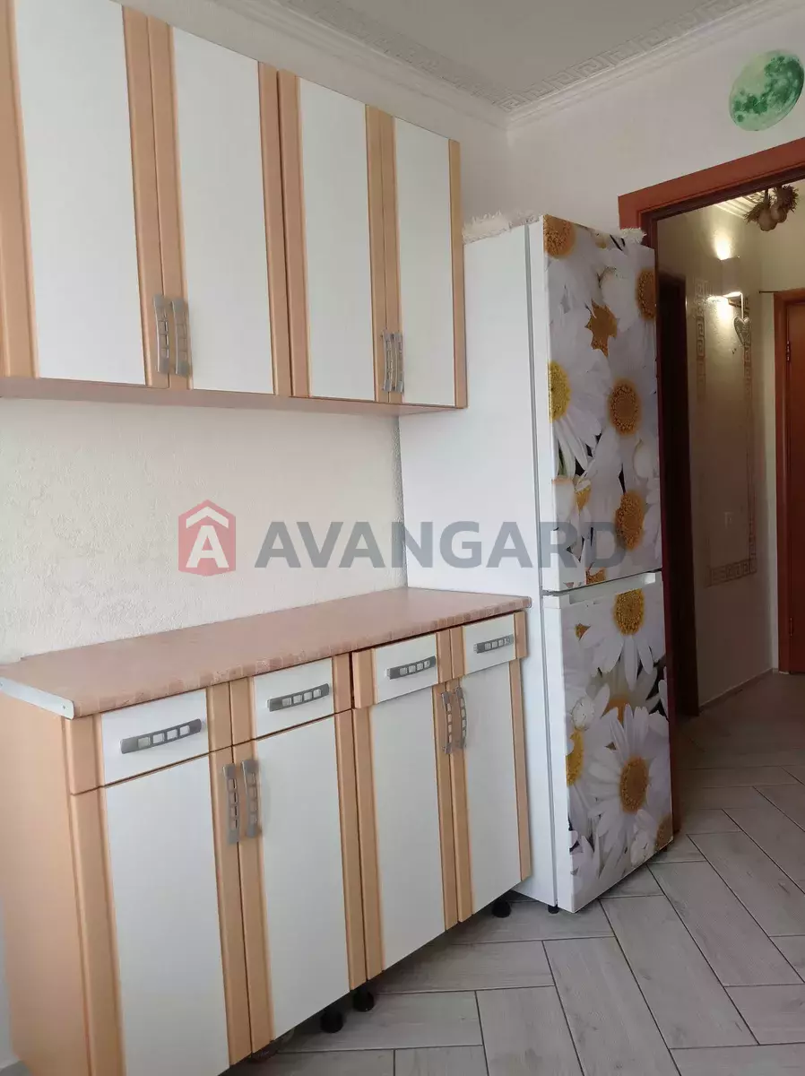 4 ��. ��������, 70/-/7 ��. �., 9/10 ������ ���� 21