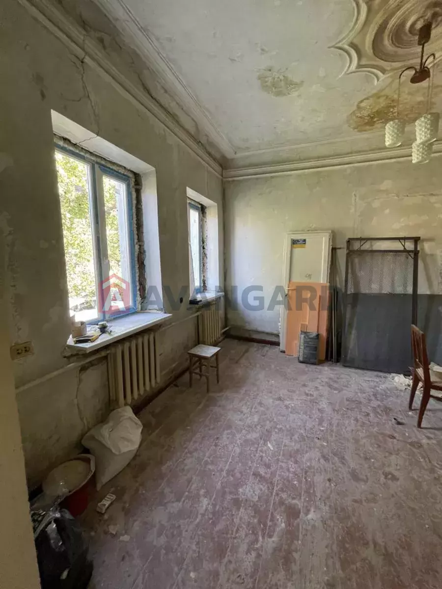 1 ��. ��������, 28/-/5 ��. �., 1/1 ������ ���� 1