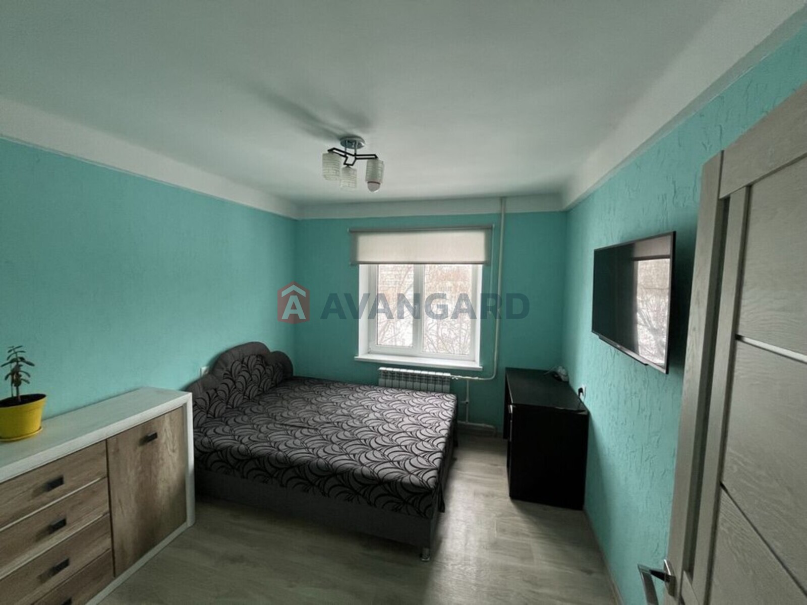 3 ����. ��������, 68/-/8 ��. �., 5/9 ���� ���� 1