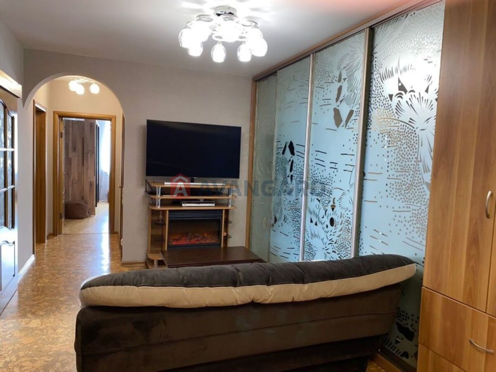 4 ��. ��������, 115/-/25 ��. �., 7/27 ������ ���� 11