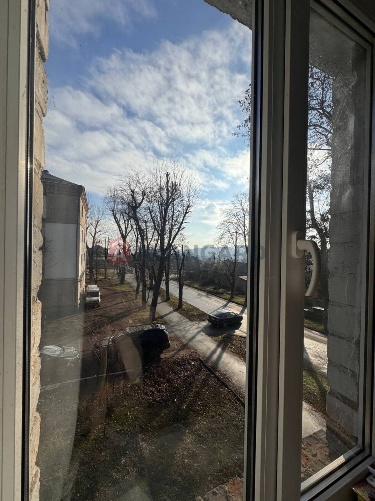 2 ����. ��������, 46/26/5 ��. �., 2/3 ���� ���� 8