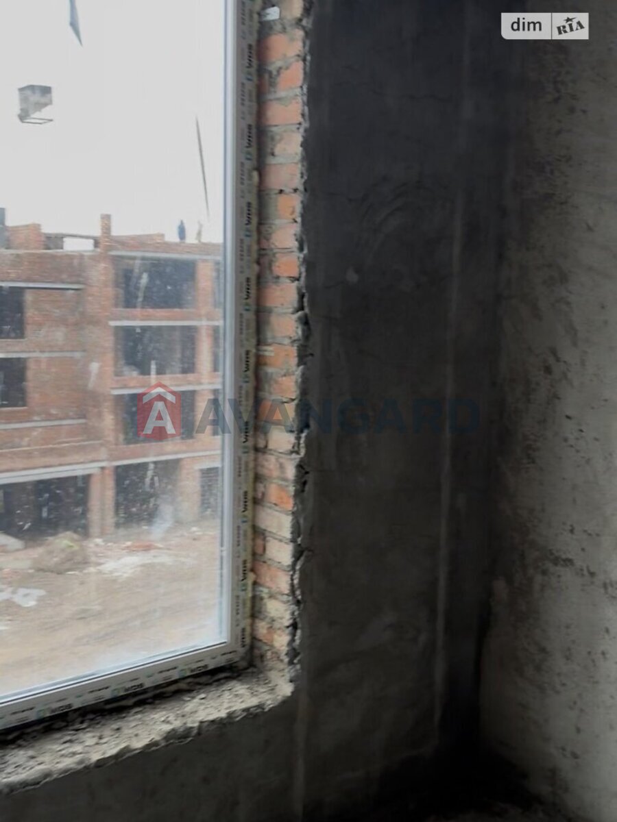 2 ��. ��������, 57/-/- ��. �., 4/10 ������ ���� 10