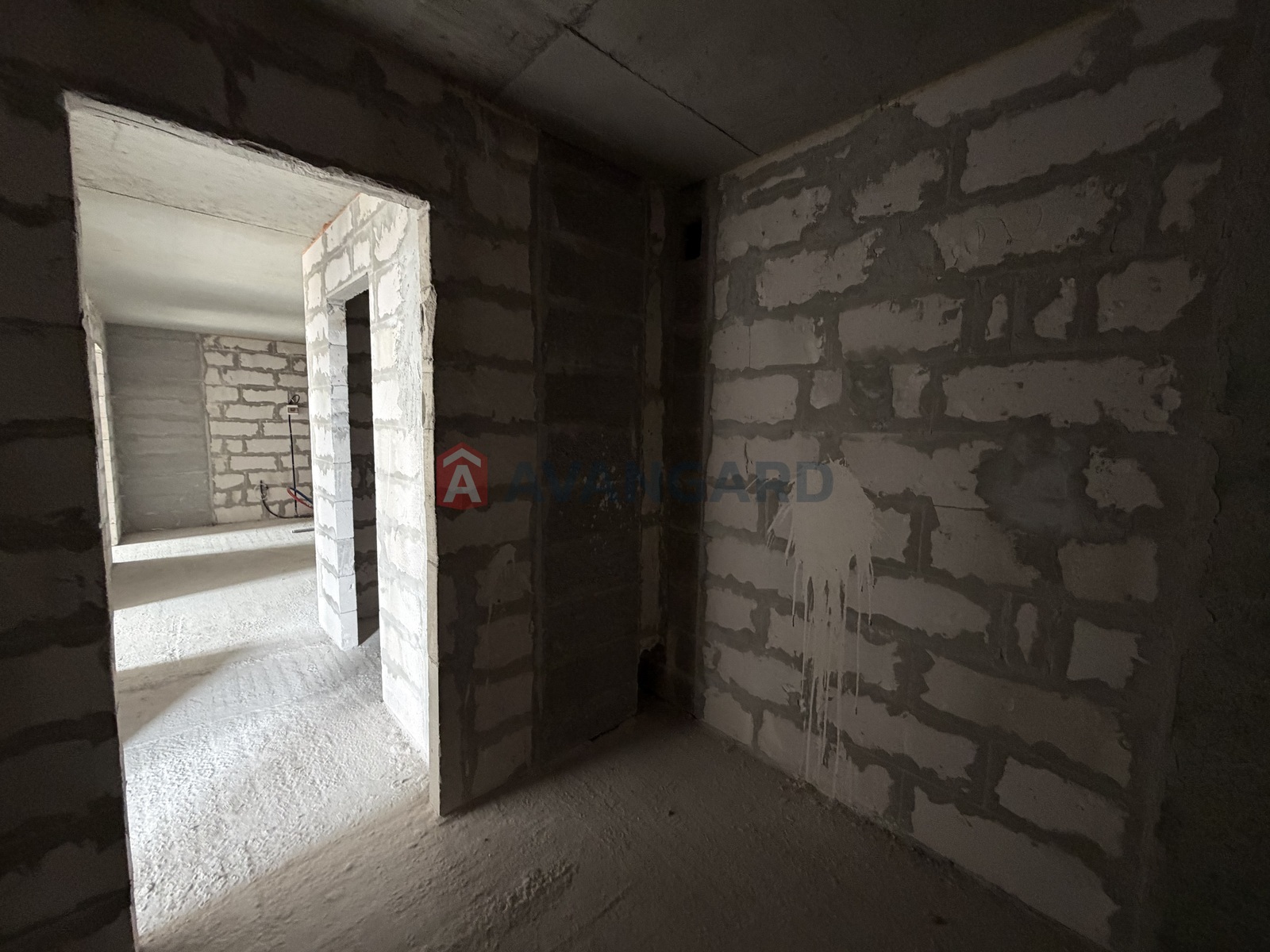 2 ��. ��������, 68/35/15 ��. �., 11/12 ������ ���� 10