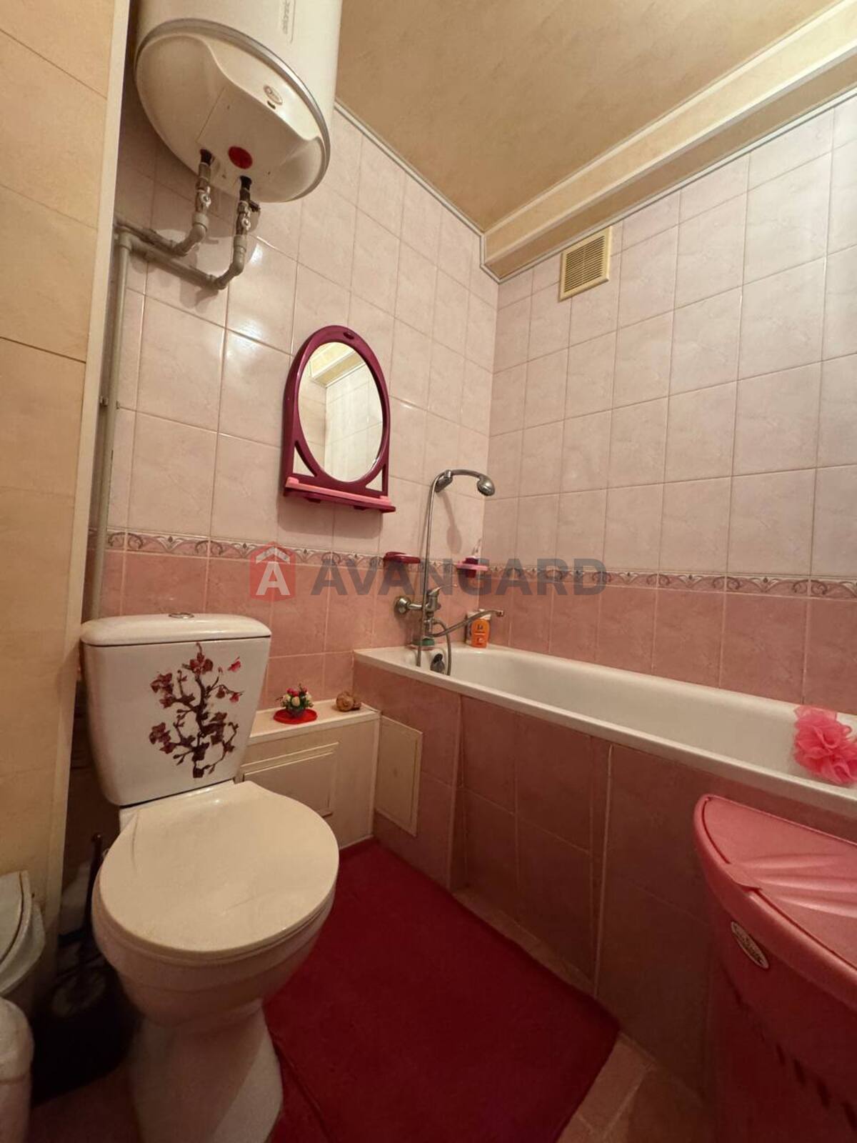 2 ����. ��������, 44.41/30.32/7 ��. �., 1/5 ���� ���� 8