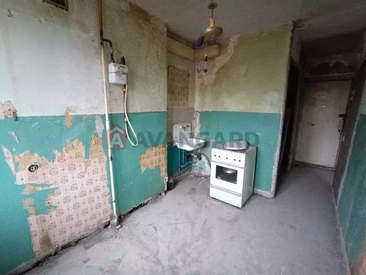 3 . , 64/-/7 . ., 7/9   9