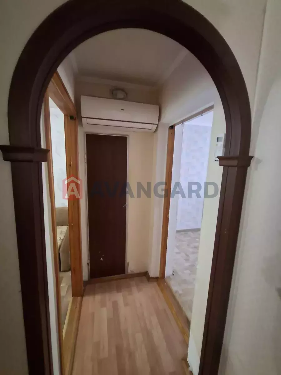 3 ��. ��������, 58/-/- ��. �., 1/5 ������ ���� 4