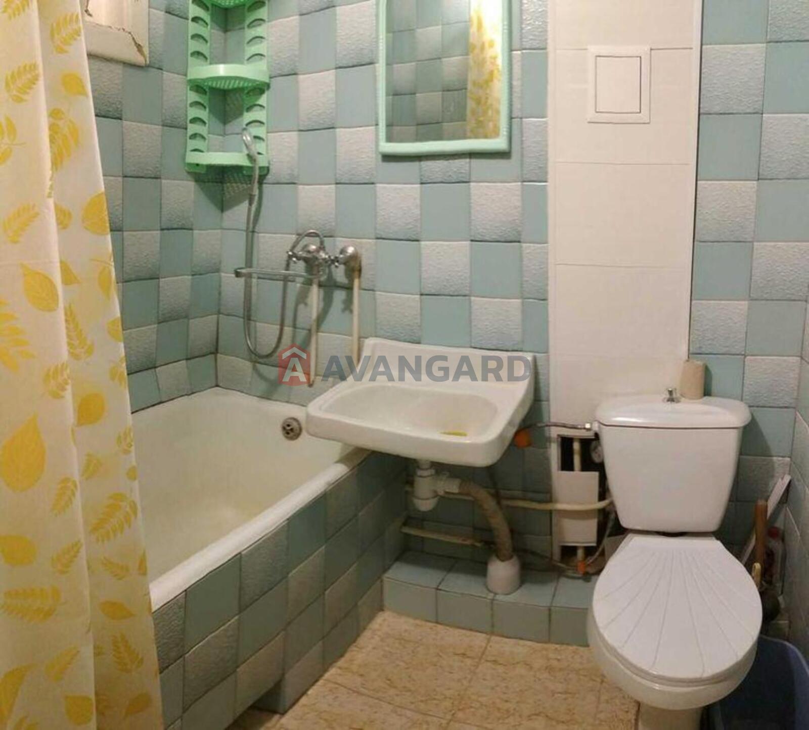 2 ��. ��������, 43/-/6 ��. �., 3/5 ������ ���� 7