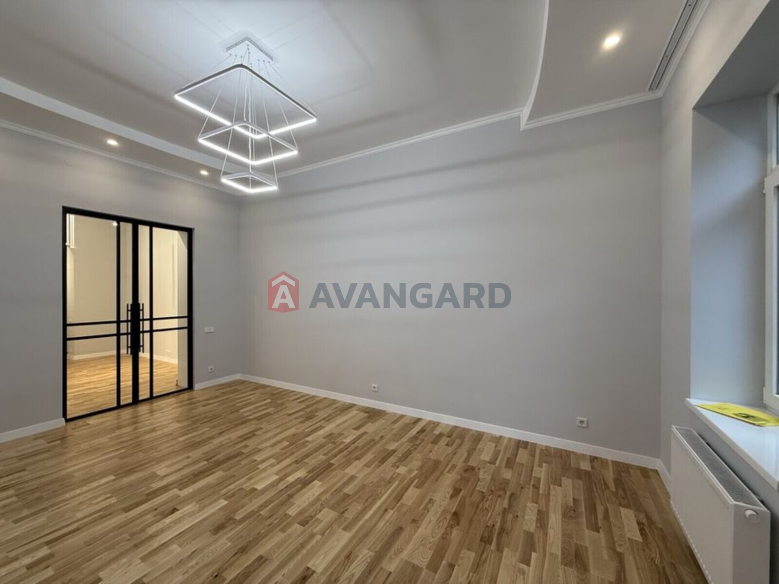 2 ��. ��������, 43/-/7 ��. �., 2/2 ������ ���� 1