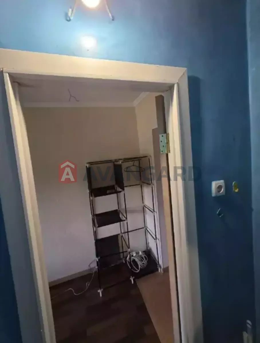1 ����. ��������, 16/-/- ��. �., 9/9 ���� ���� 10