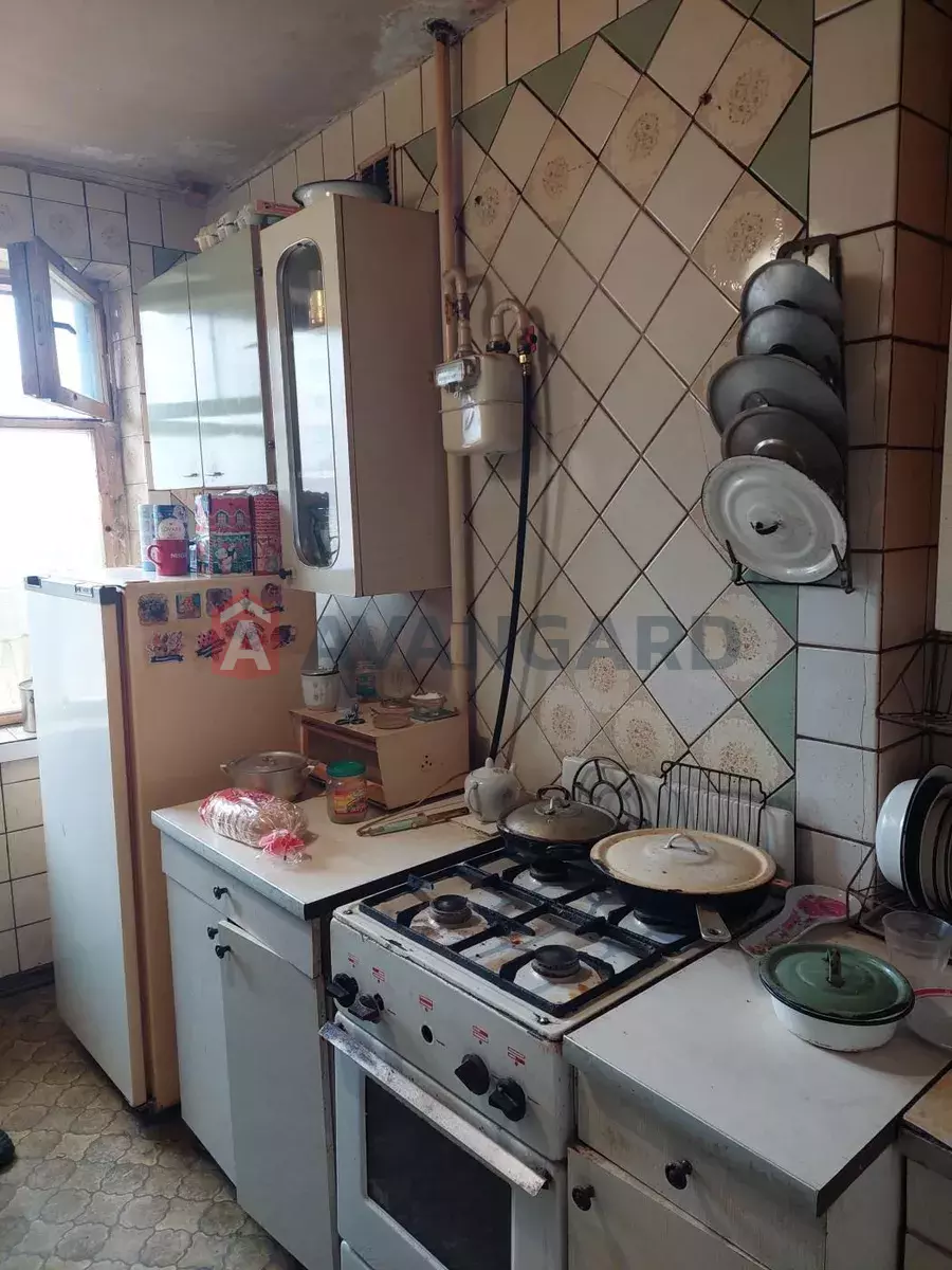 3 ��. ��������, 63/-/7 ��. �., 4/9 ������ ���� 1