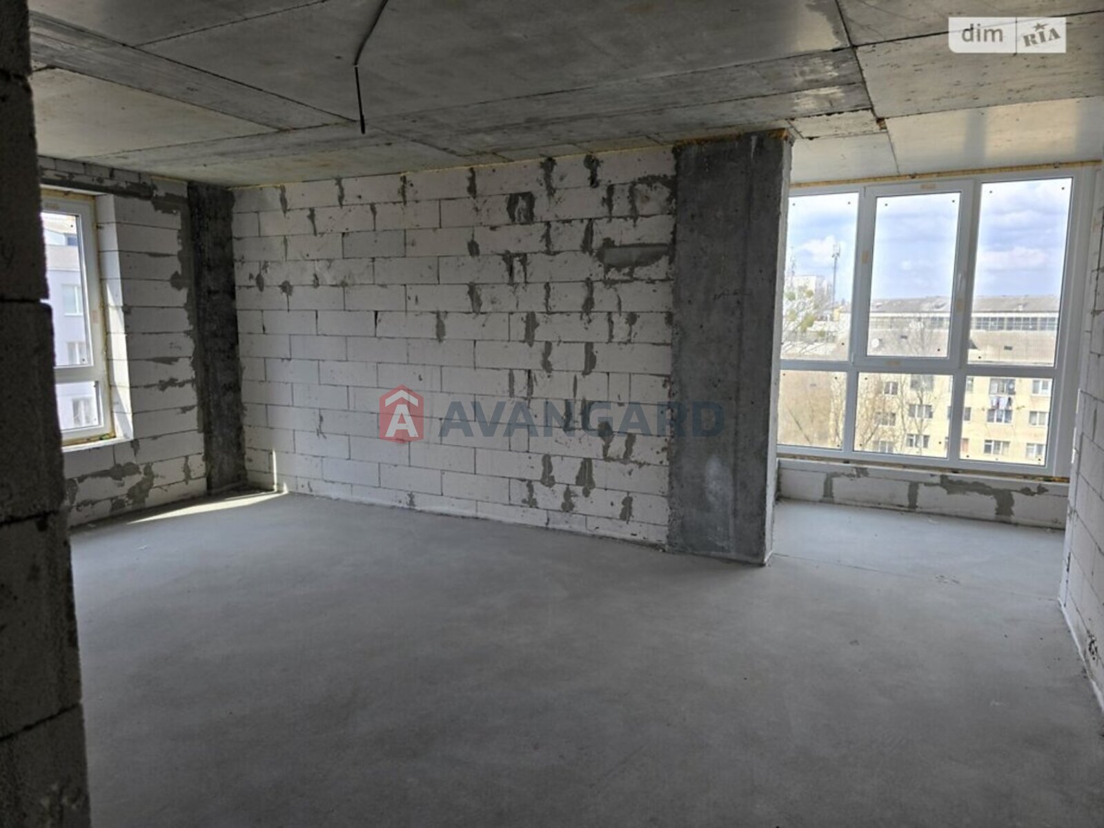 2 ��. ��������, 61/-/10 ��. �., 6/10 ������ ���� 9