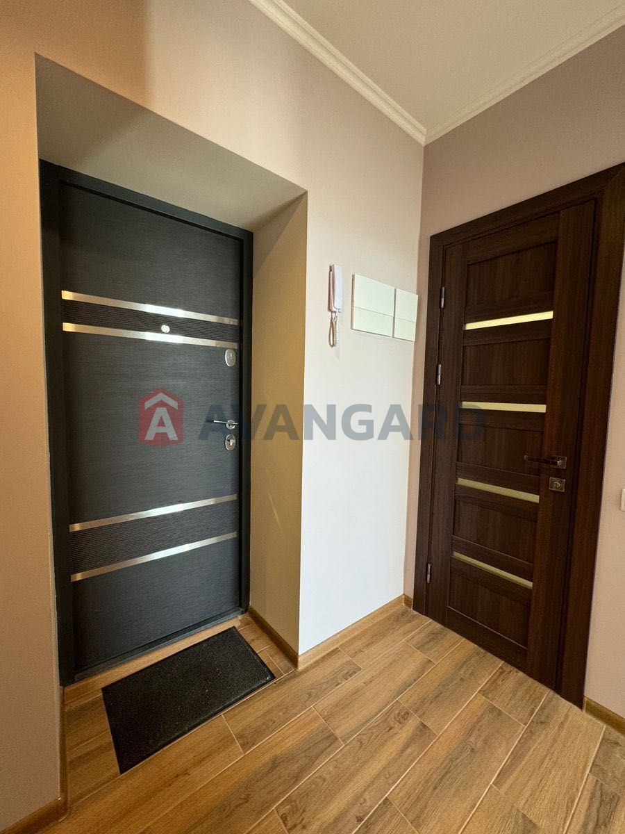 2 ����. ��������, 53/-/8 ��. �., 4/9 ���� ���� 9