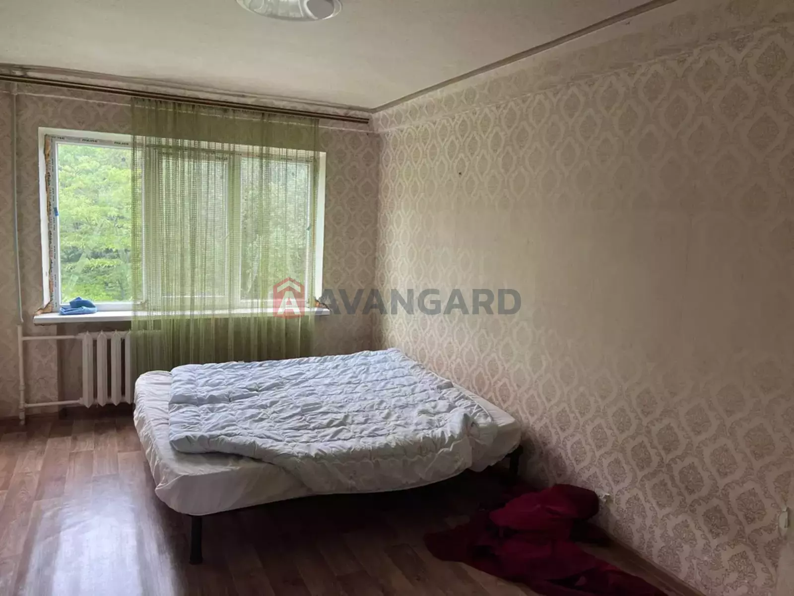 2 ��. ��������, 46/-/7 ��. �., 4/5 ������ ���� 2