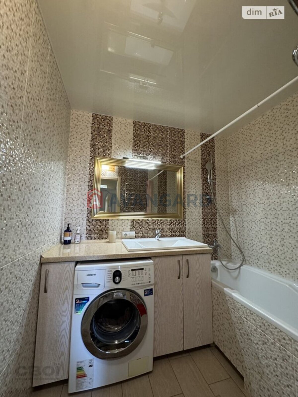 2 ����. ��������, 69/-/- ��. �., 5/9 ���� ���� 28