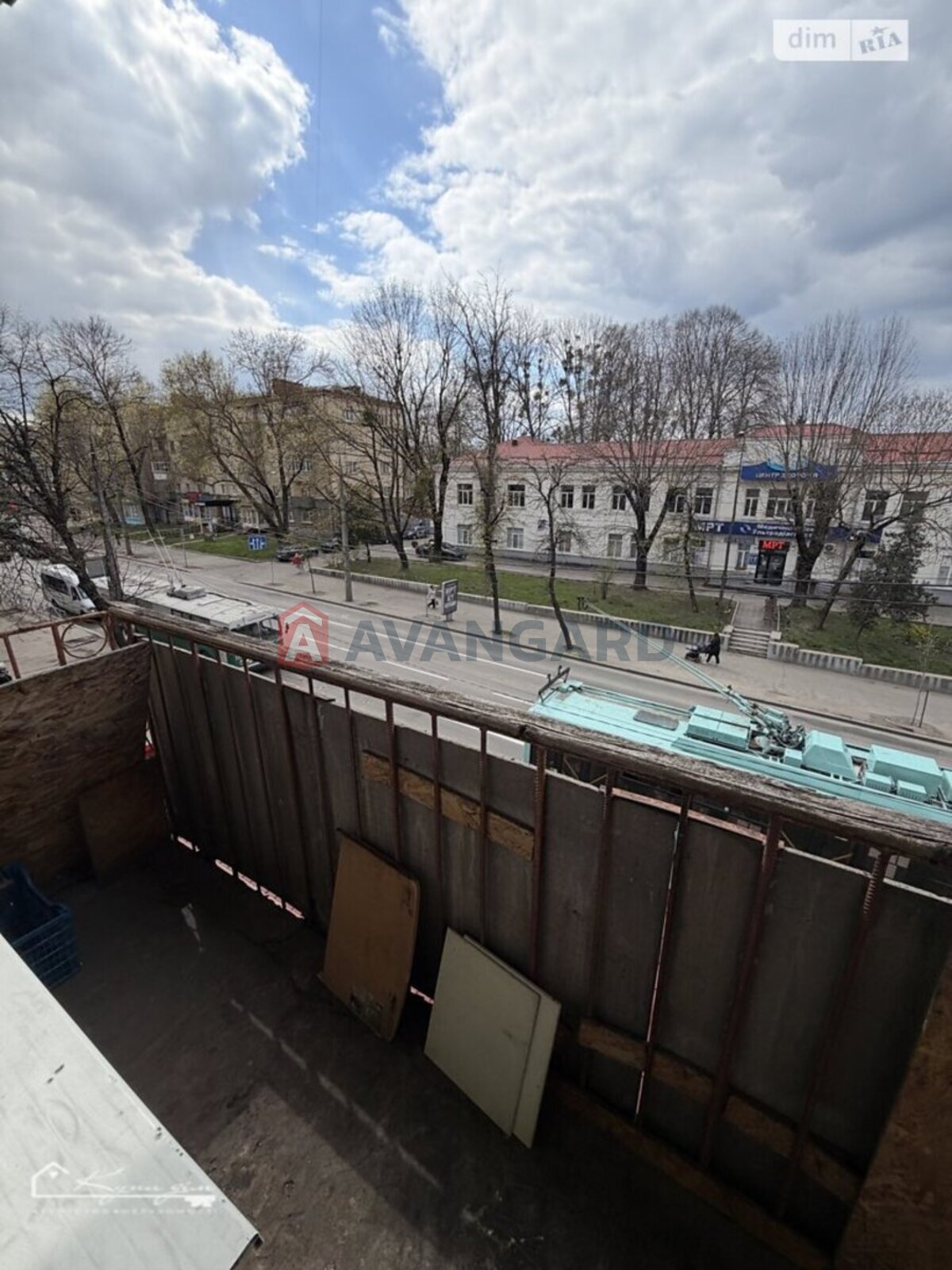 2 ��. ��������, 45/30/7 ��. �., 3/5 ������ ���� 3