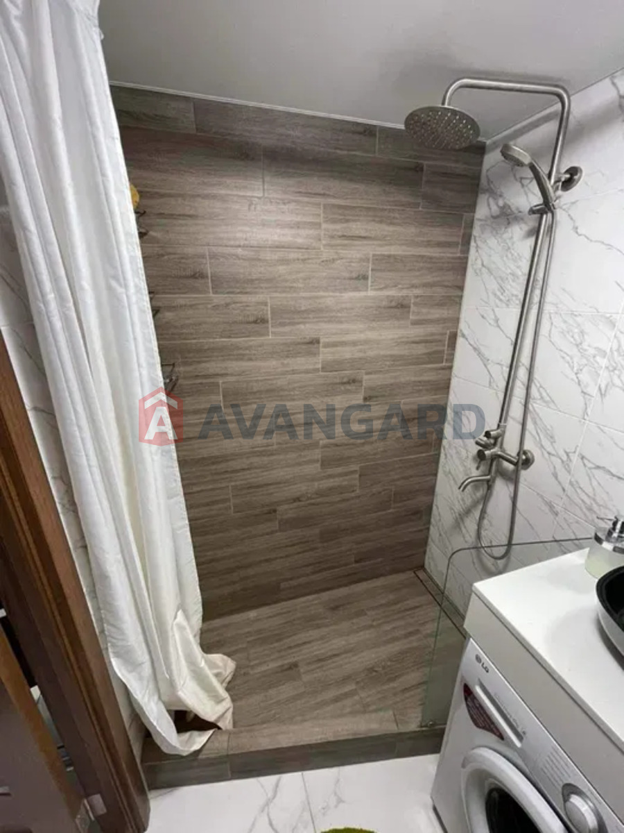 2 ����. ��������, 55/-/10 ��. �., 7/10 ���� ���� 14