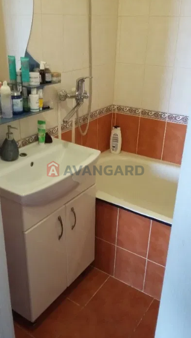 3 . , 65/38/9 . ., 8/10   17