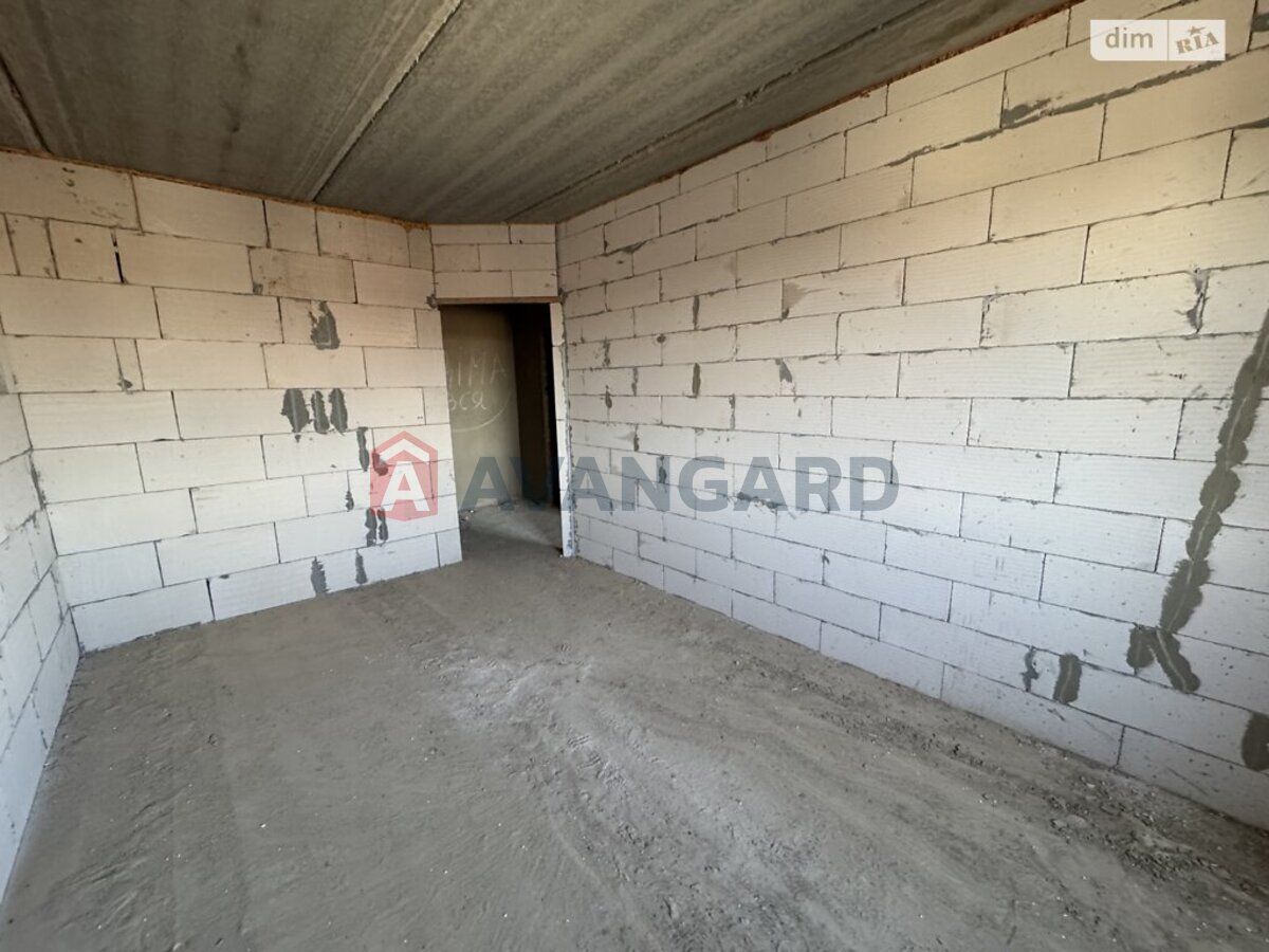 1 ��. ��������, 41/16/17 ��. �., 5/5 ������ ���� 4