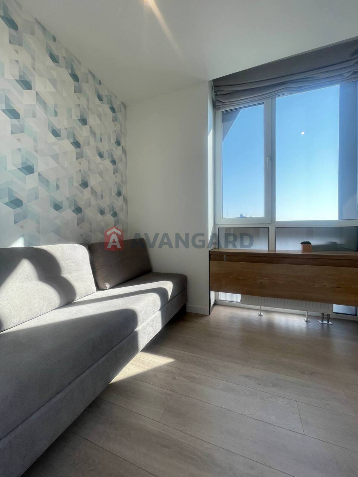 4 . , 120/-/53 . ., 18/24   16