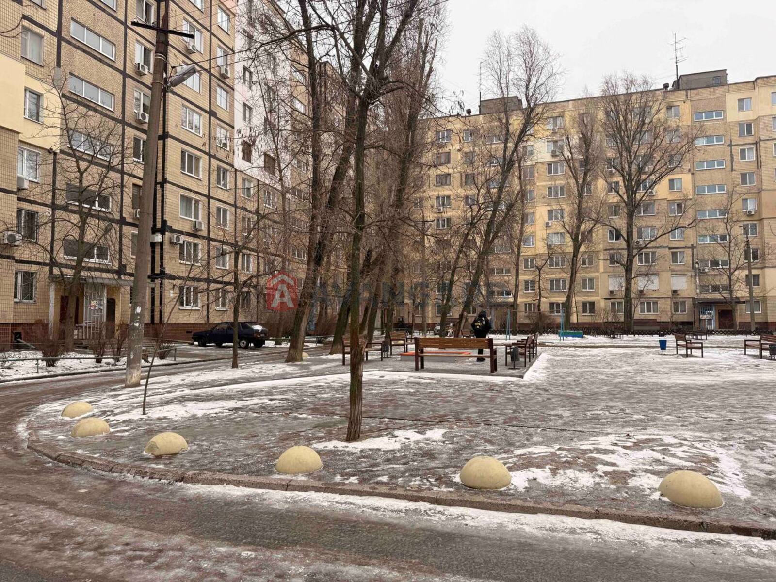 2 ��. ��������, 47/28/9 ��. �., 9/9 ������ ���� 6