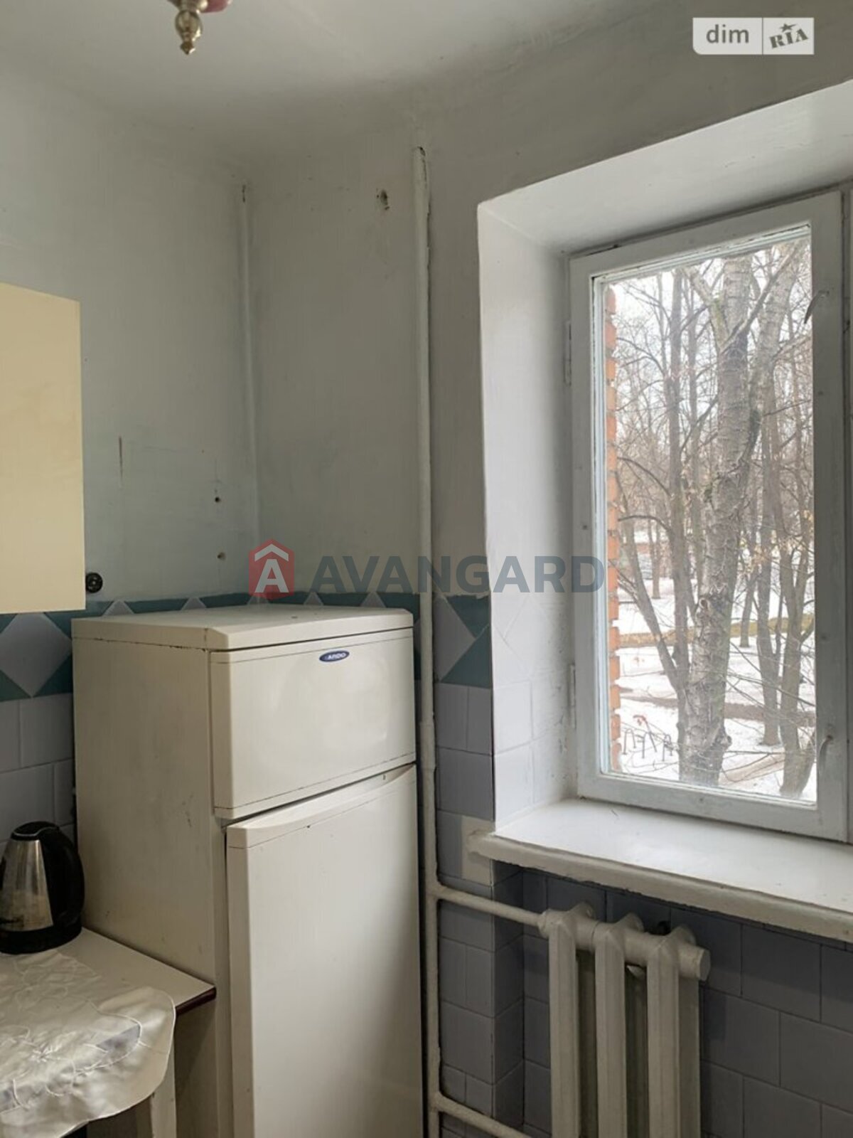 2 ��. ��������, 48/-/- ��. �., 3/5 ������ ���� 6