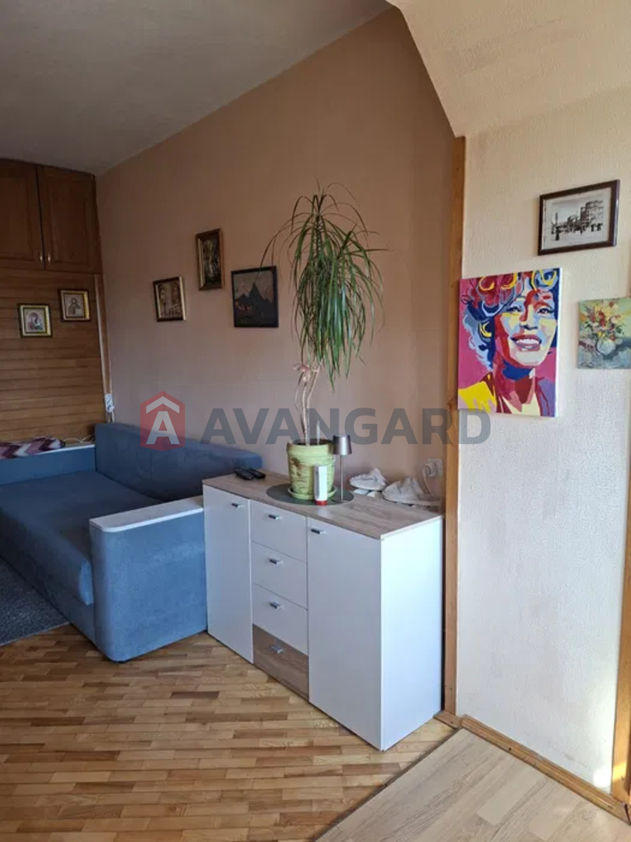 2 ����. ��������, 43/-/5 ��. �., 3/3 ���� ���� 1