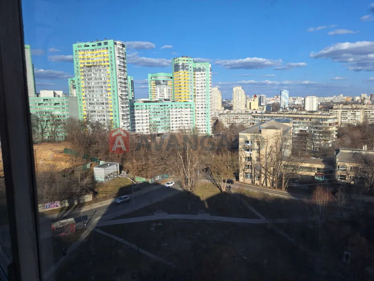 2 ����. ��������, 50/-/6 ��. �., 9/9 ���� ���� 9