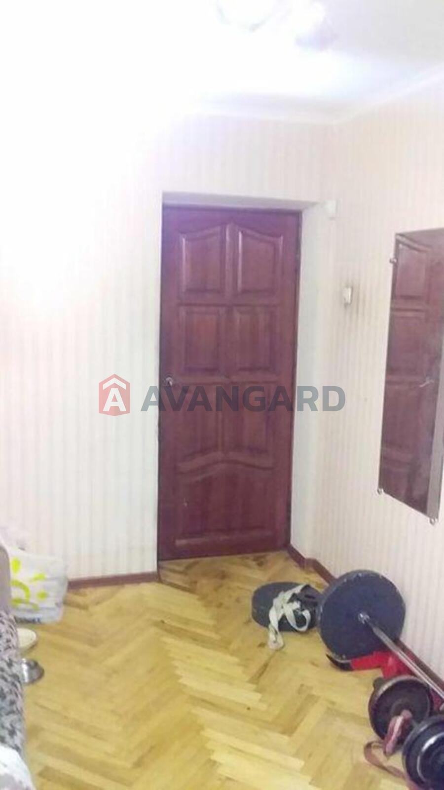 3 ��. ��������, 66/-/9 ��. �., 2/9 ������ ���� 14