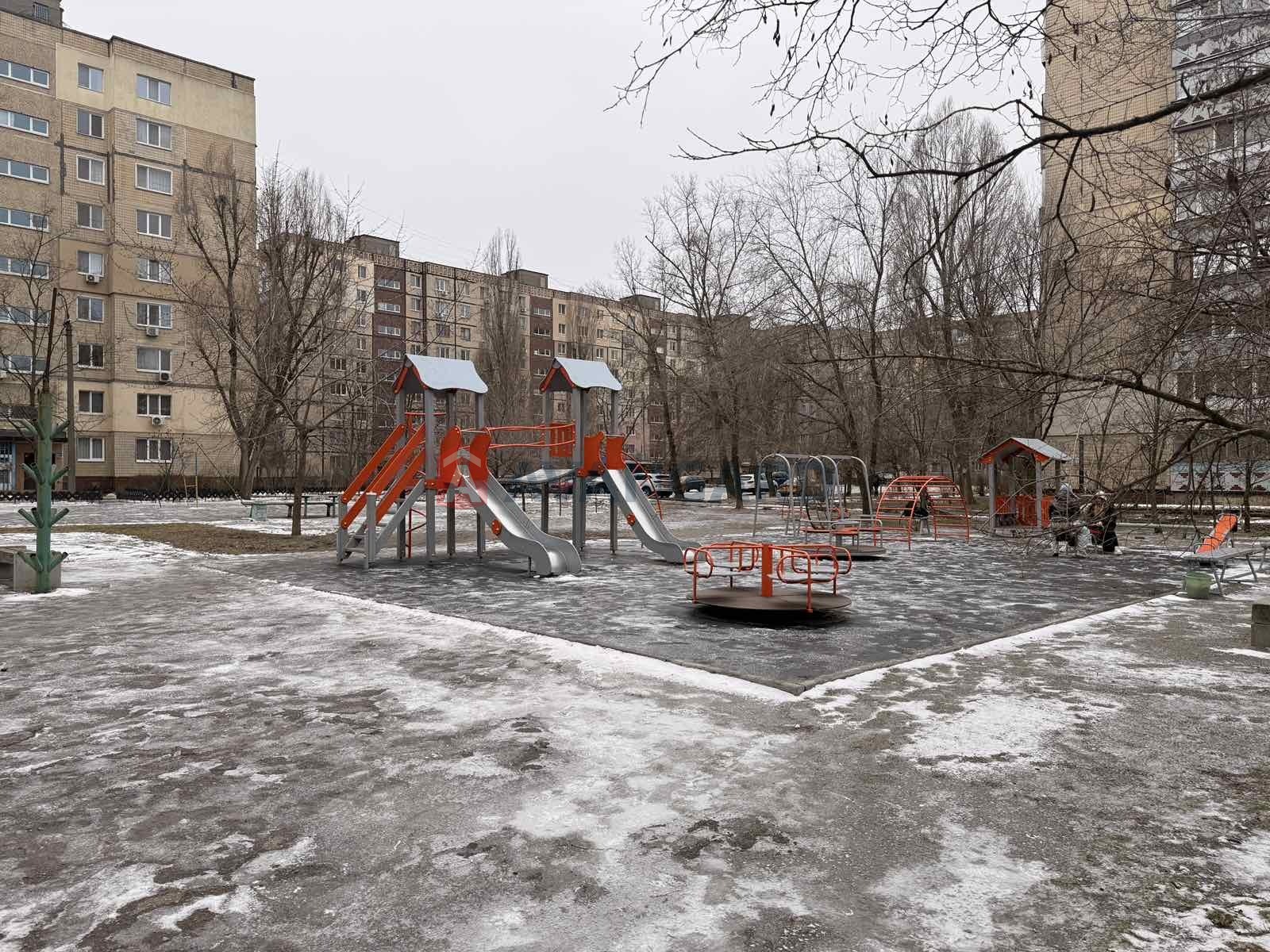 2 ����. ��������, 47/-/- ��. �., 9/9 ���� ���� 3