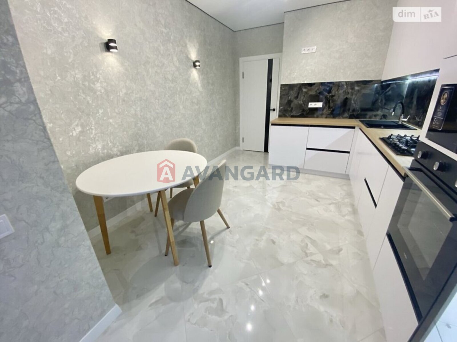 1 ��. ��������, 46/-/- ��. �., 5/11 ������ ���� 12